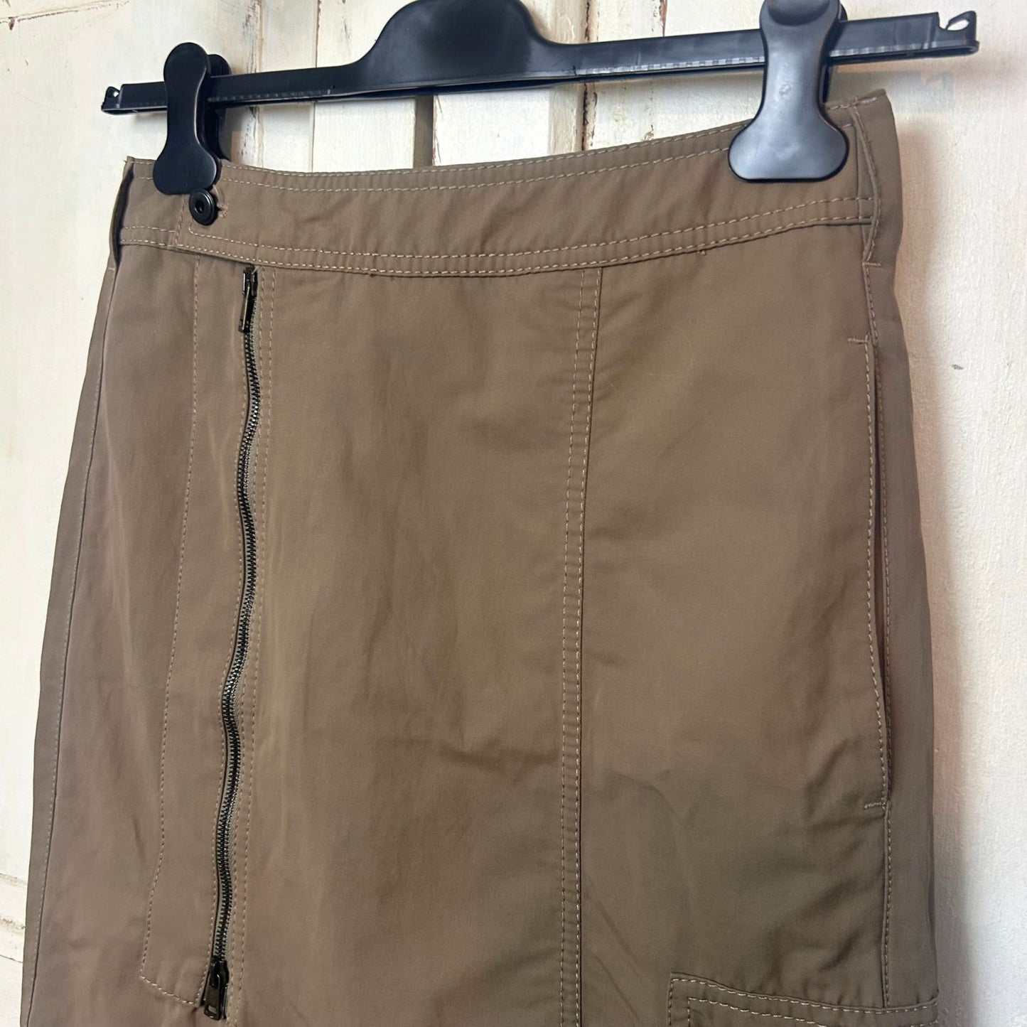 Rok, Maat 38