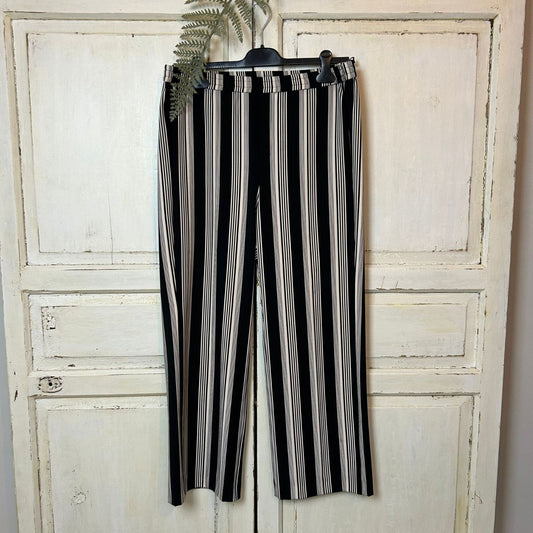 Pantalon, Maat 40