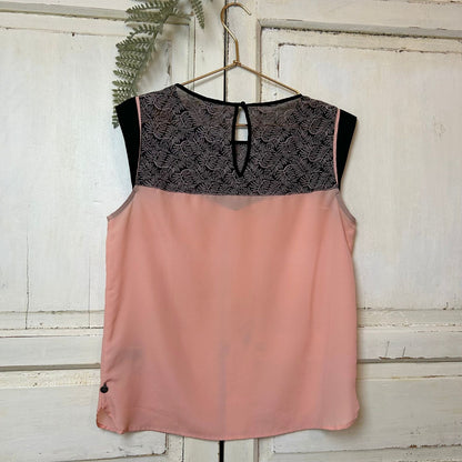 Top, Maat S