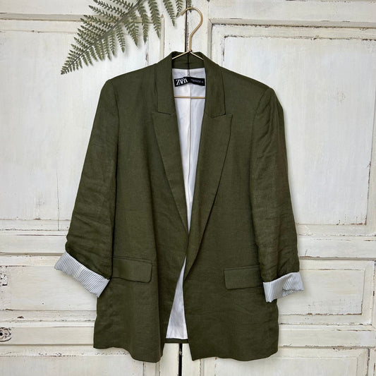 Blazer, Maat 40