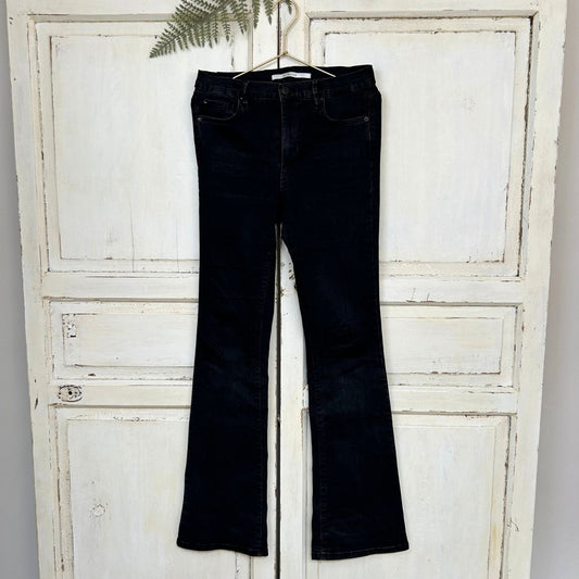 Jeans, Maat 28