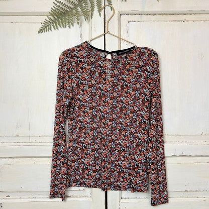 Top, Maat L