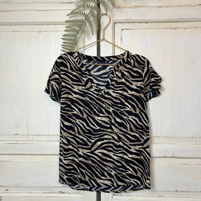 Top, Maat M