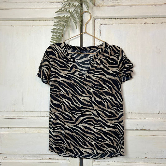 Top, Maat M