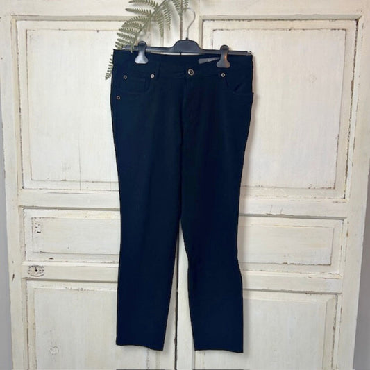 Broek, Maat 44
