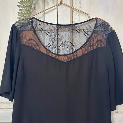 T-shirt, Maat L