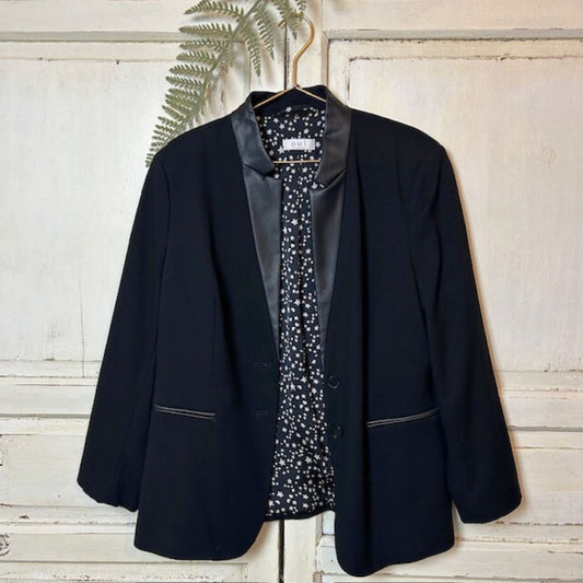 Blazer, Maat 44