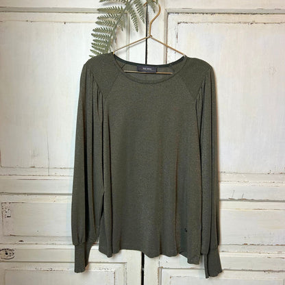 Top, Maat L